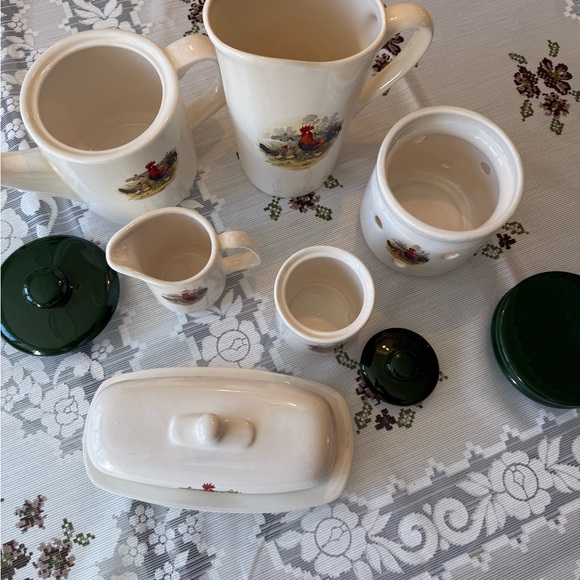 Rooster Design Ceramic Dining Set - Picture 2 of 16